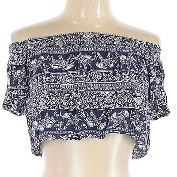 NEW Sequin Hearts Blue & White Elephant Print Crop Top Off the Shoulder Small S - Picture 1 of 7